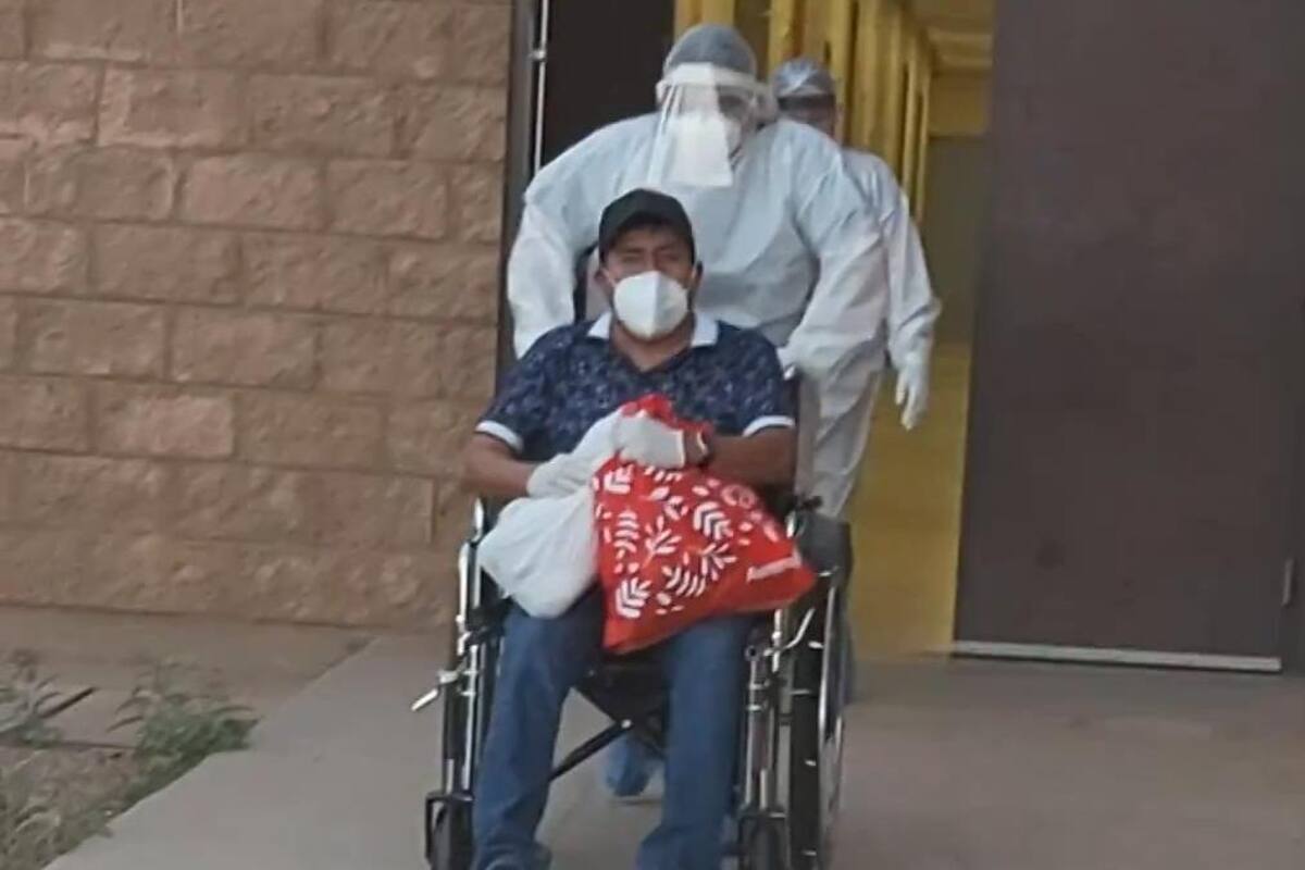 "Presenté fiebre, tos y dolor de cabeza": El enfermero que pasó 13 días internado con COVID-19 en Cananea y venció a la enfermedad