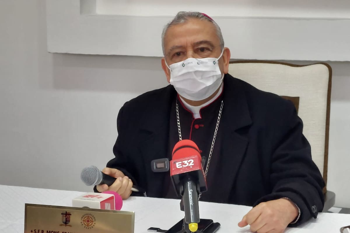 Arzobispo califica de inhumanas políticas migratorias de Trump
