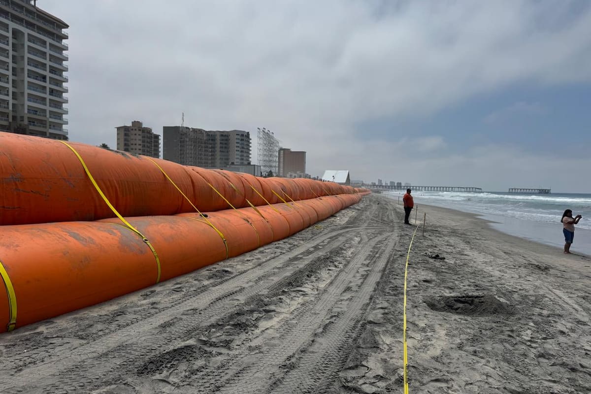 Entre acero, arena y calor, Baja Beach Fest toma forma en Rosarito