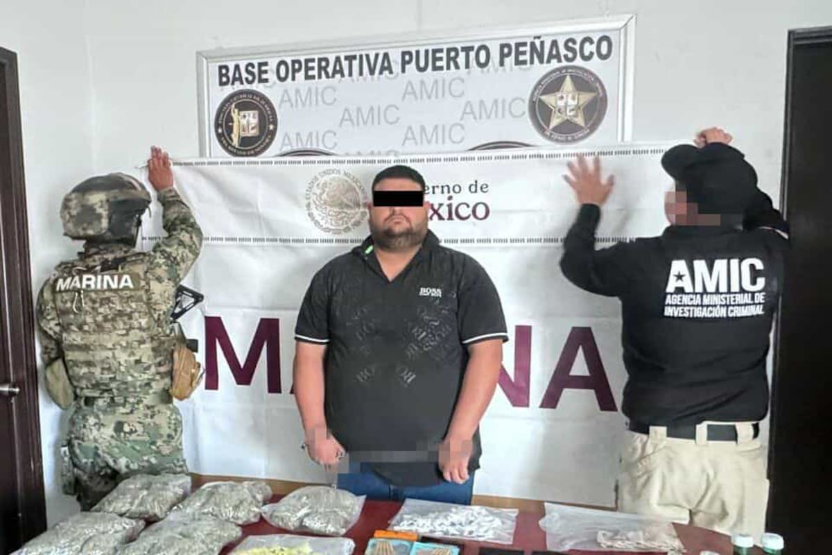 Capturado en posesión de narcóticos y vehículo robado en Puerto Peñasco