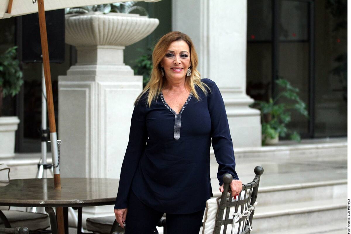 Sylvia Pasquel remasteriza su disco y agrega canción nueva