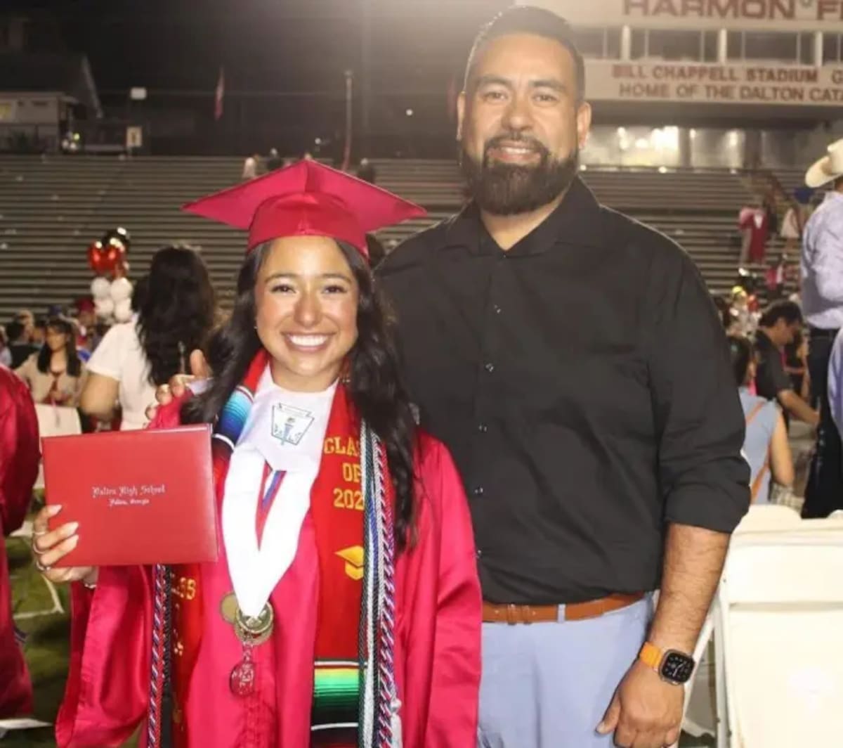 Estudiante mexicana enfrenta ser deportada junto a su padre, José Francisco Arias-Tovar. Foto: NYP