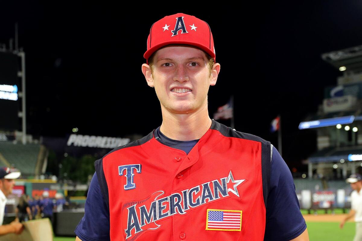 Prospecto Sam Huff pega monstruoso home run de 500 pies (VIDEO)