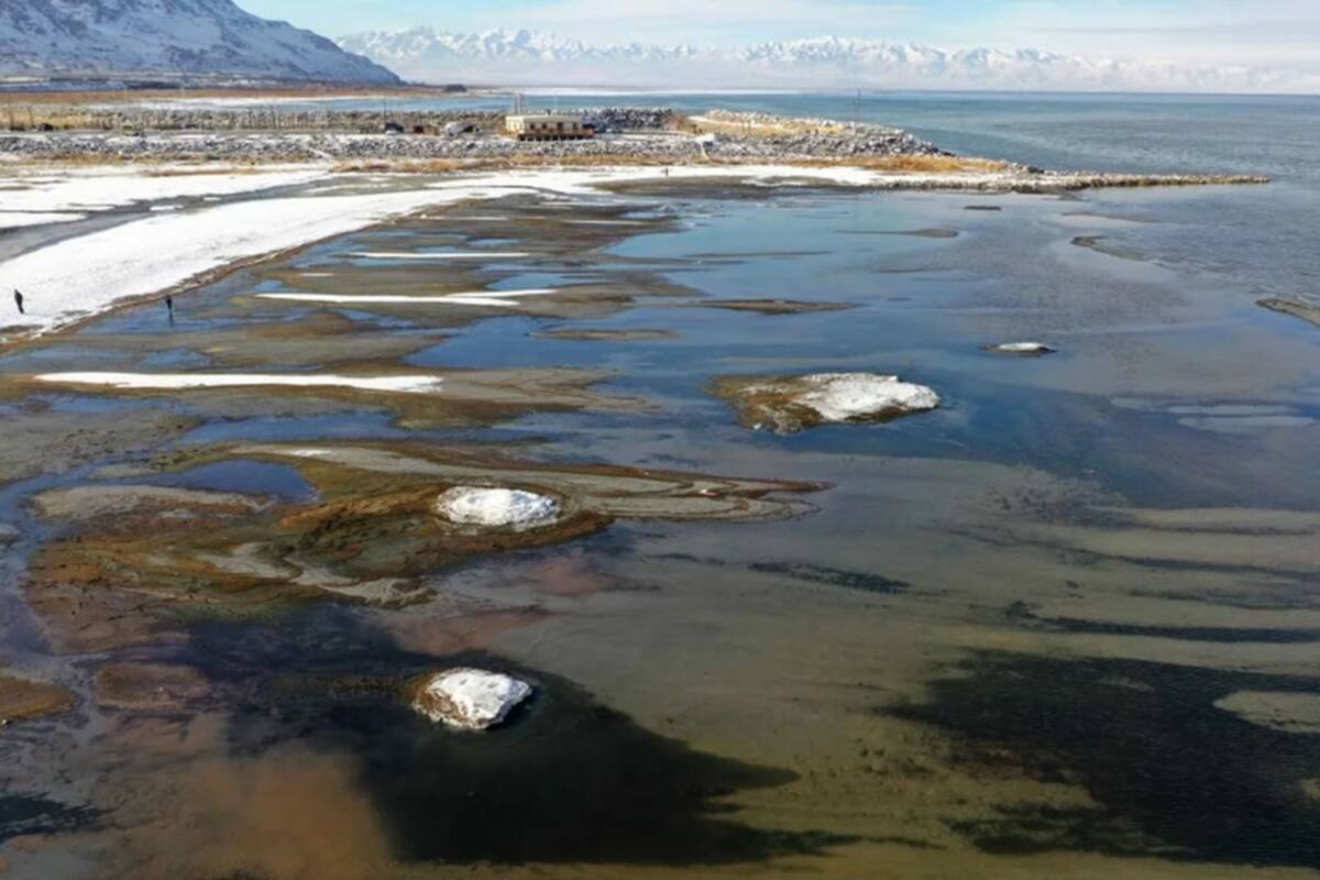 Condiciones parecidas a las de Marte pudieron causar la acumulación de un "extraño" compuesto en un lago de EU