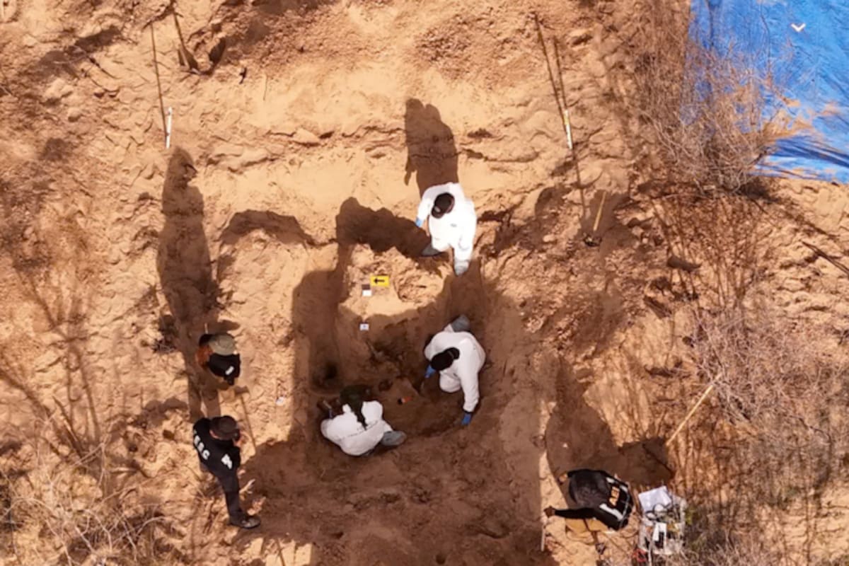 Caen tres por desaparición y homicidio de joven calcinado en fosa de la 5 de Julio