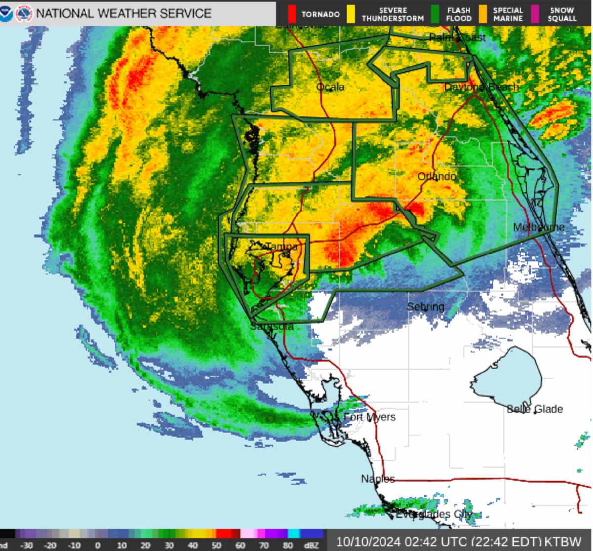 Captura de pantalla del huracán Milton en tiempo real, según la NOAA.