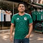 Jersey de México rompe récord de Adidas en el Mundial 2026: supera los 5 millones de ventas y deja atrás a Argentina, España y Alemania, pero 7 de cada 10 camisetas que circulan en el país son piratas
