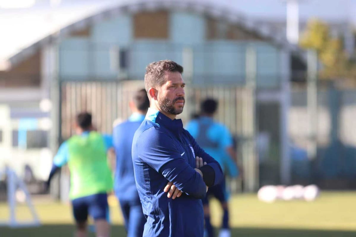 El director técnico tijuanense entrenará al equipo de la ciudad donde inició el Covid en China. Foto: Cortesía