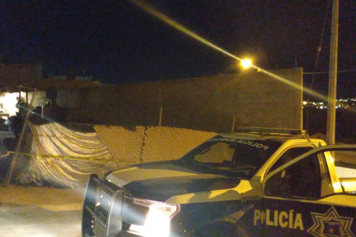 Hombre amenaza a policías con machete en Rosarito; le disparan en seis ocasiones