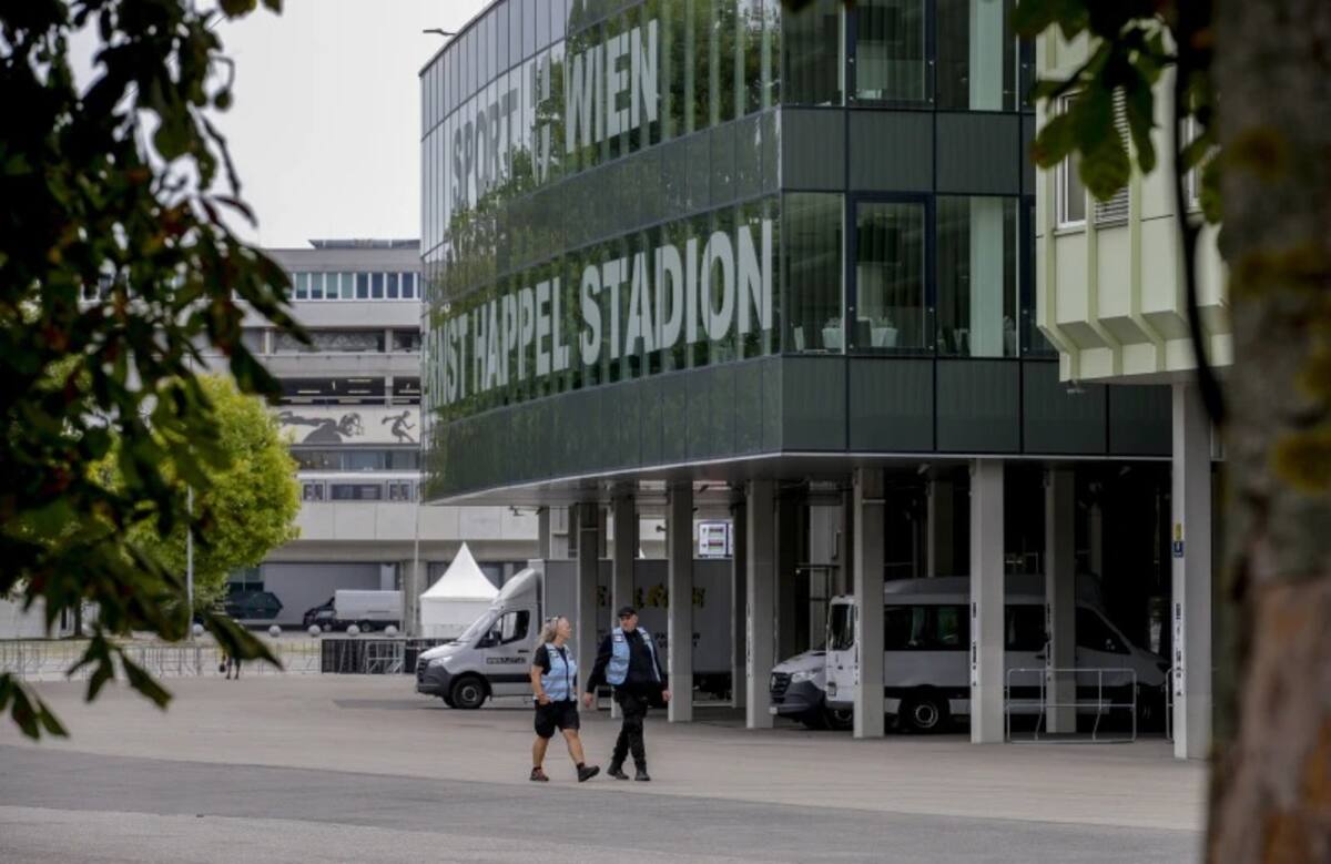 Fotografía del exterior del Estadio Ernst Happel en Viena, Austria. | Crédito: AP