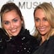 Miley Cyrus encara furiosa a paparazzi tras presunto empujón a su madre Tish Cyrus: “Casi lastimas a mi mamá” (VIDEO)