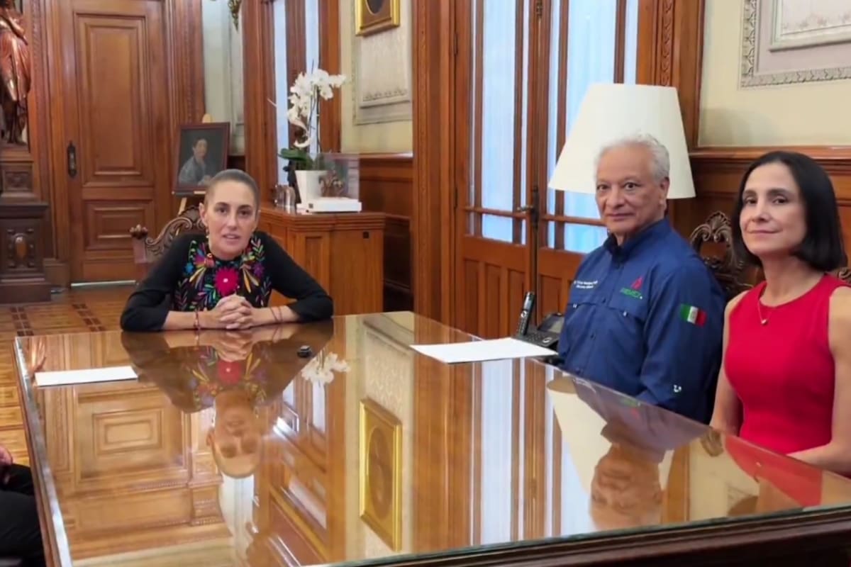 Claudia Sheinbaum confirmó la salida de Víctor Rodríguez de Pemex tras un acuerdo de un año y medio y nombró a Juan Carlos Carpio, hasta ahora director de finanzas, como nuevo titular de la petrolera del Estado