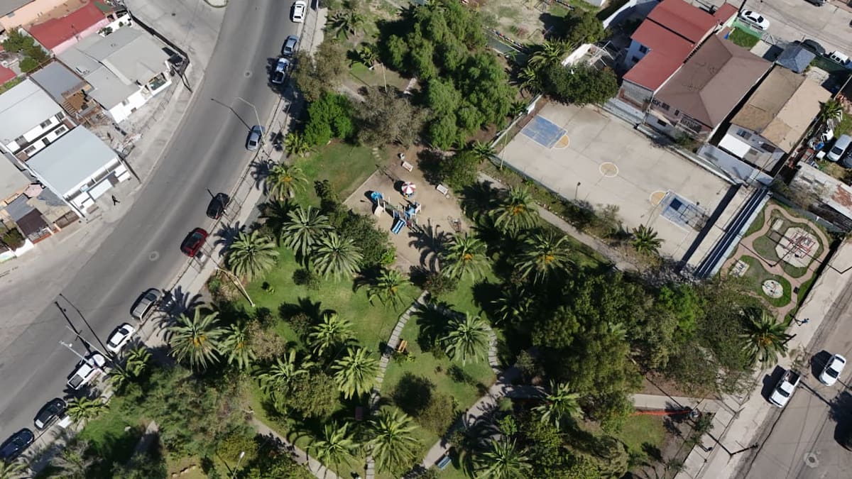 Residentes buscan proteger el parque de Guaycura y plantean un terreno estatal de 22 mil metros cuadrados como alternativa para construir una guardería. Foto: Roberto Delgado