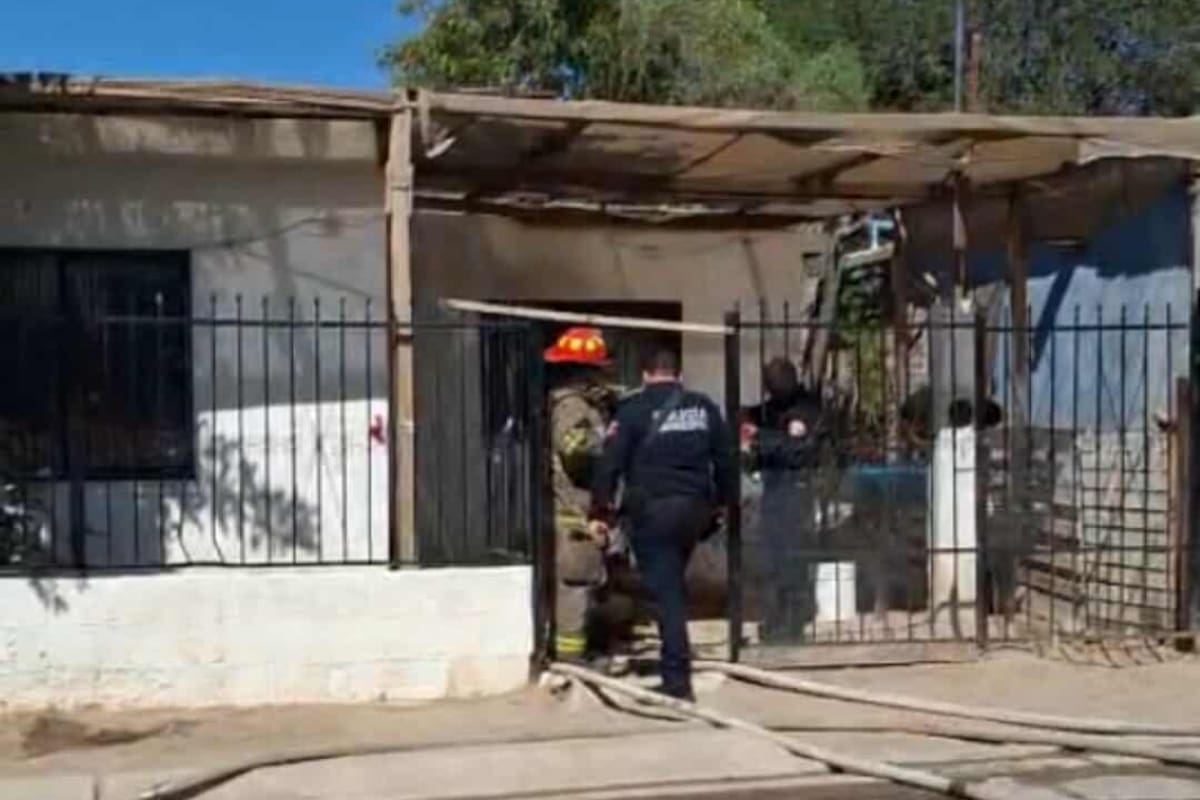 Incendio en colonia Insurgentes: madre y bebé recién nacido a salvan su vida gracias a Bomberos de Hermosillo