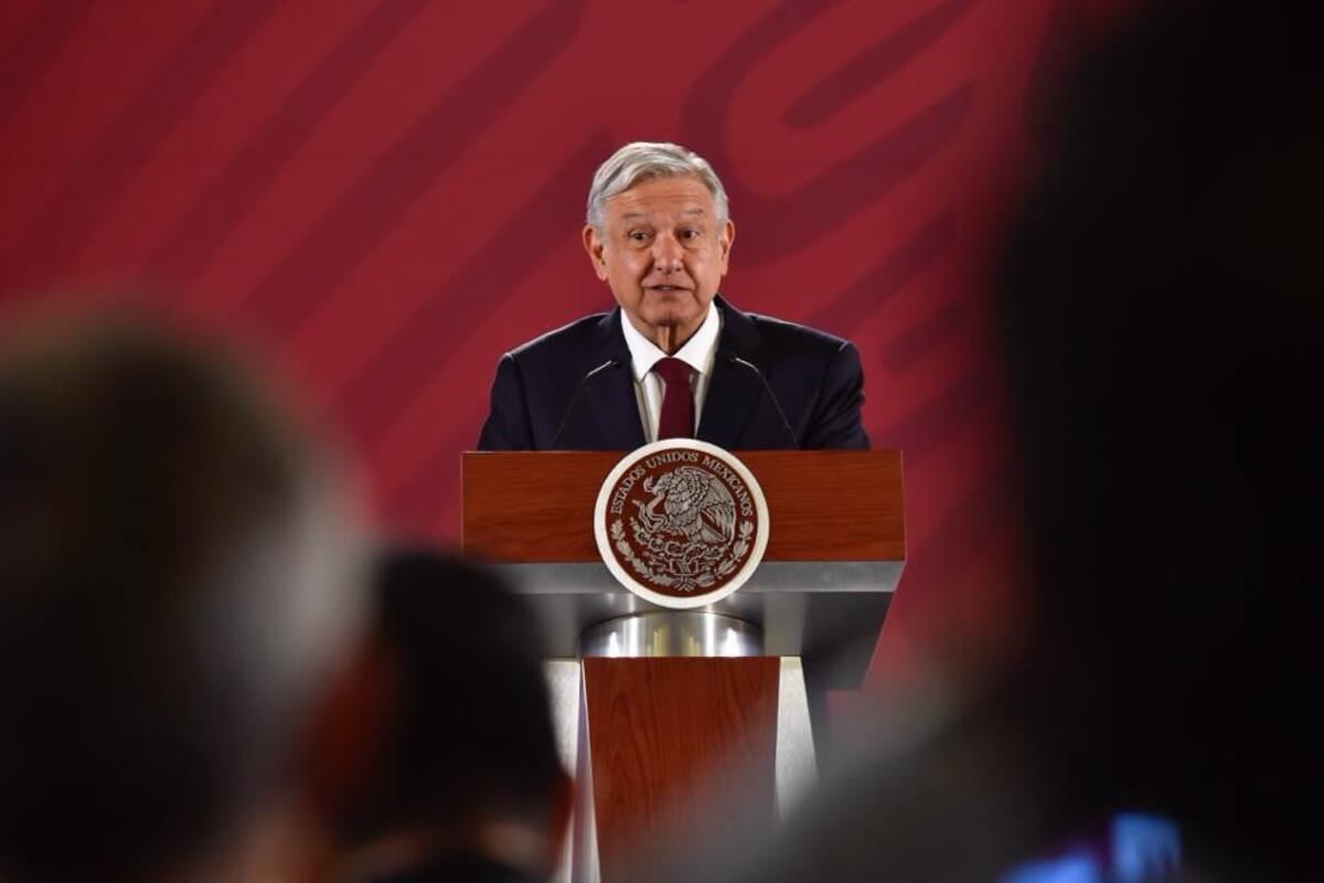 López Obrador celebra manifestaciones en su contra