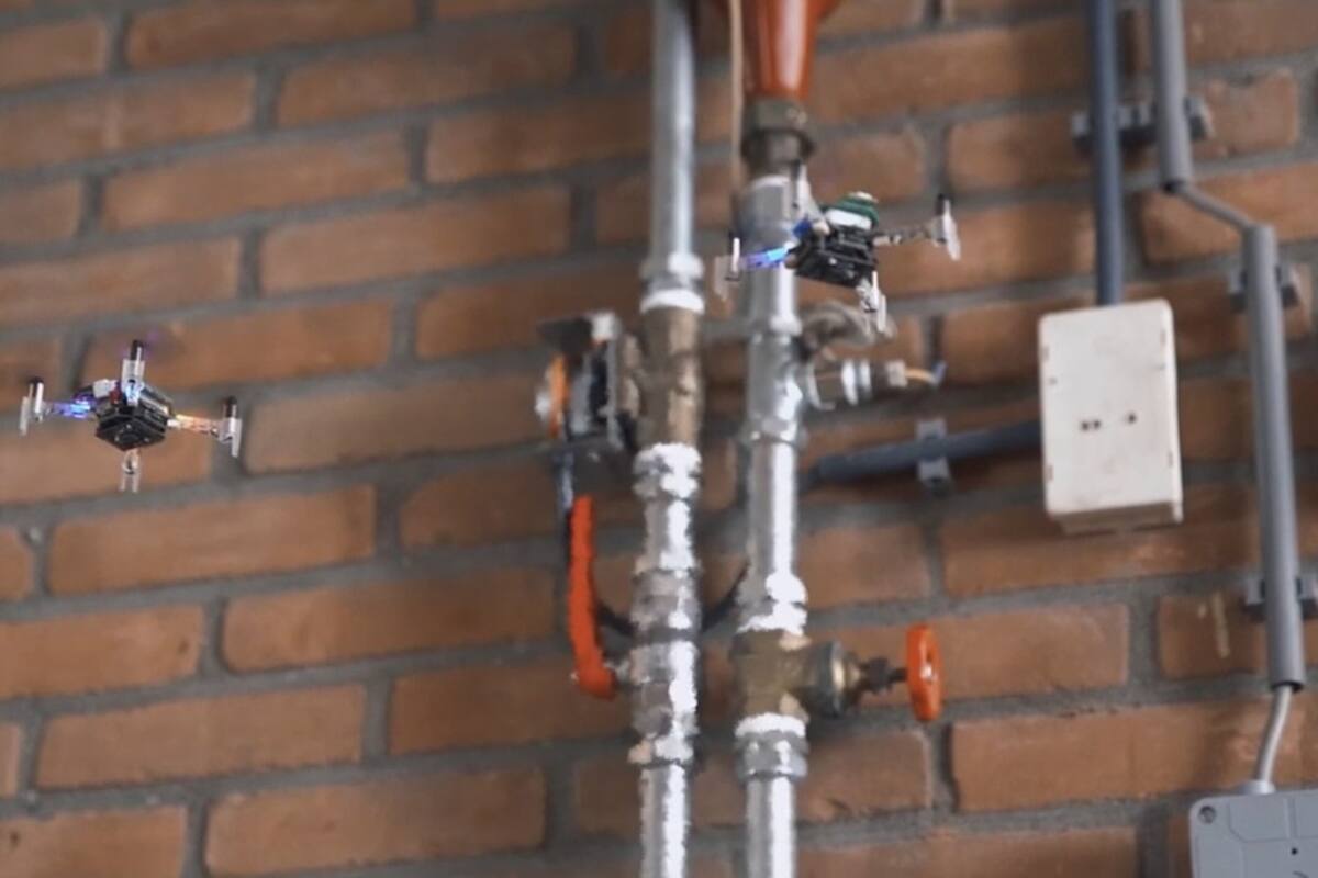 El enjambre de microdrones autónomos que detectan fugas de gas