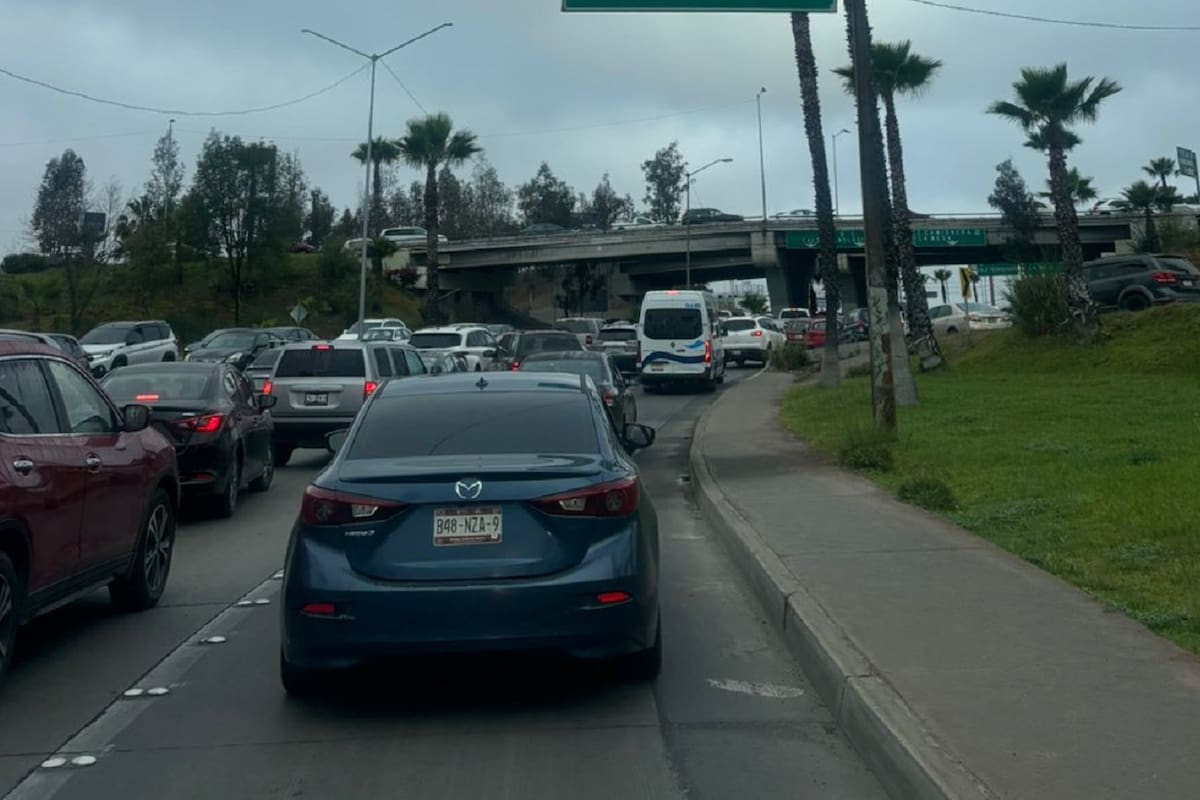 Registran tráfico en Otay tras examen de admisión en UABC