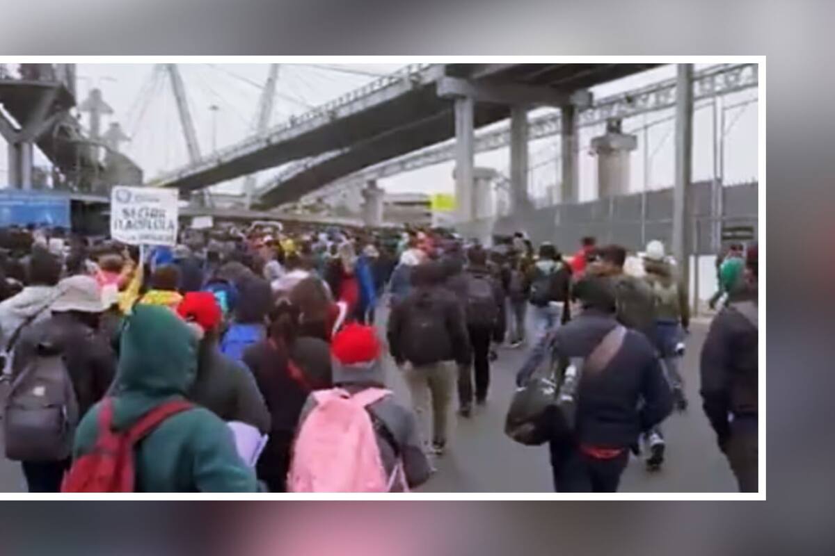 Bloqueos de la CNTE afectan acceso al AICM; recomiendan tomar precauciones