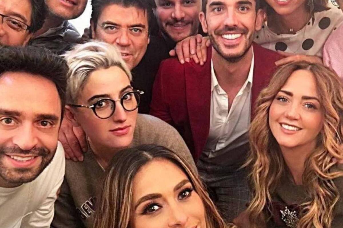 Evacua foro programa Hoy por alerta sísmica