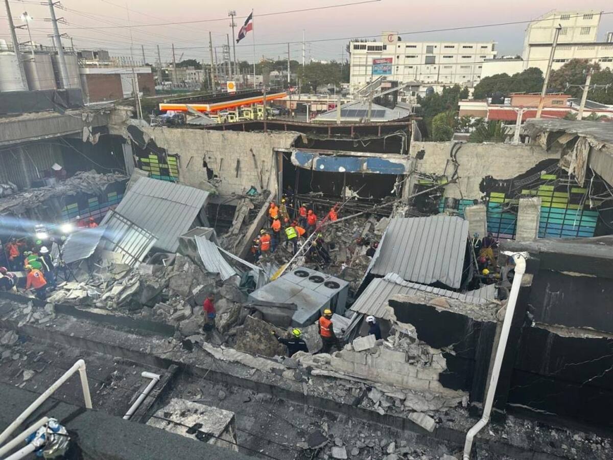 Derrumbe en club Jet Set deja 13 muertos y 90 heridos en Dominicana. | Crédito: AP