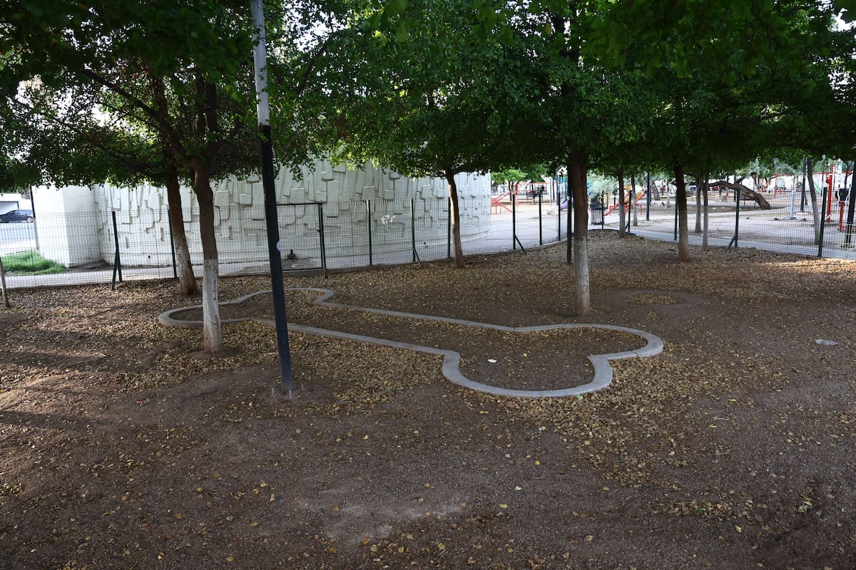 En el Parque Copacabana hay un área muy bien delimitada que está cercada.