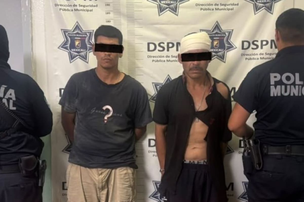 Irrumpen en una casa y golpean a dos hombres; los lesionados terminan detenidos tras hallarles una pistola