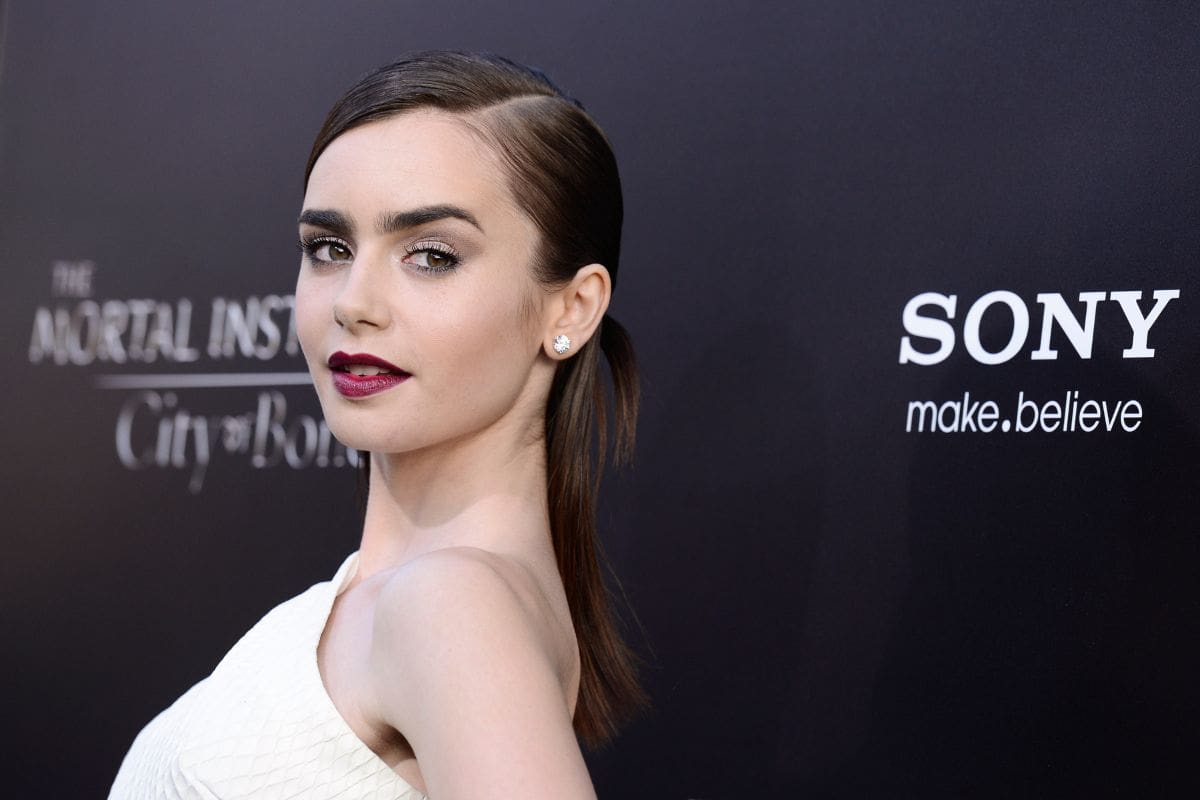Acusan a Lily Collins de ‘’tráfico de humanos''