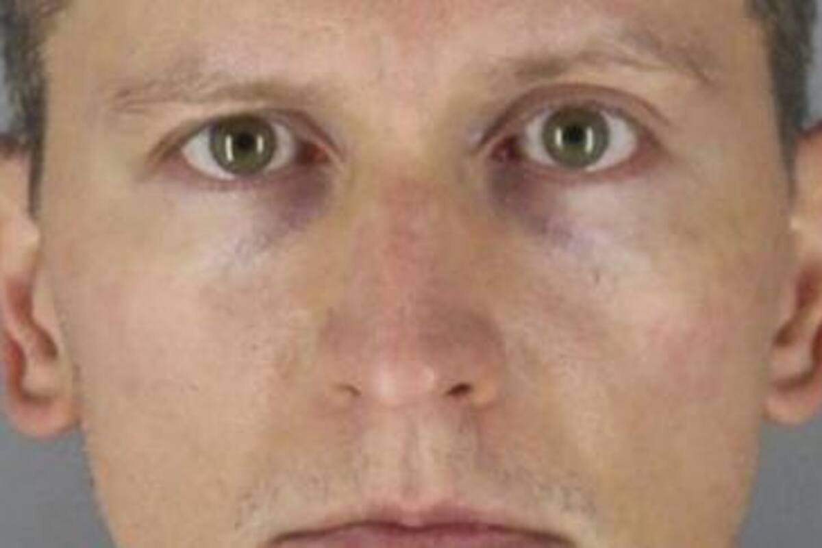 Rechazan un cargo contra policía asesino de George Floyd