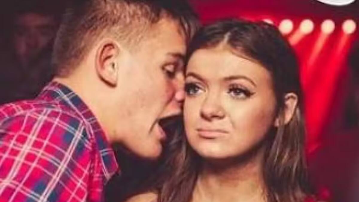 Patrick Ritchie, protagonista del meme viral conocido como "la chica molesta", reveló detalles sobre la foto tomada en 2018 en un boliche de Edimburgo/Foto: Canva