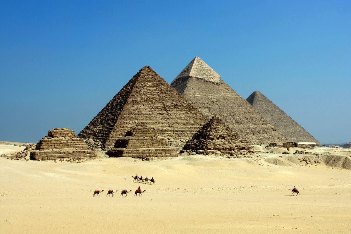 Sarcófagos de Egipto: el extraordinario descubrimiento de 27 ataúdes enterrados hace 2,500 años