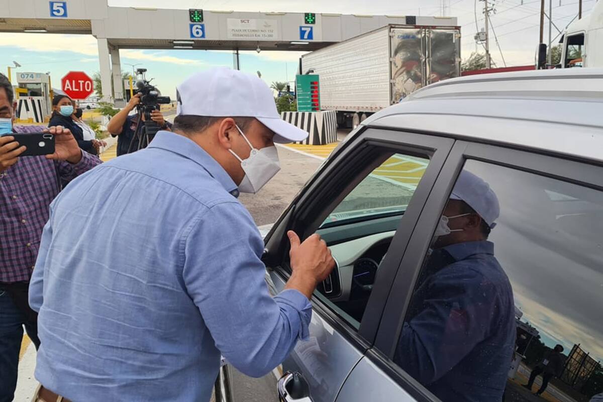 Mexicanos que cruzarán a EU deben llevar certificado de vacunación completo: SSP
