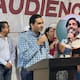 Alcalde de Reynosa canta un narcocorrido y lo dedica “para los contras” durante celebración del Día del Maestro mientras defiende que se trata de una expresión cultural del norte de México