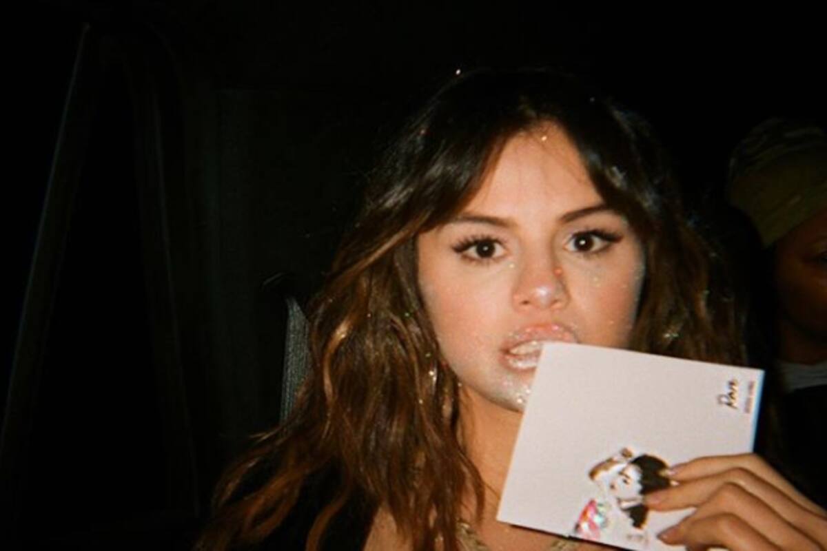 Selena Gomez lanza una versión 'Deluxe' de su nuevo álbum 'Rare'