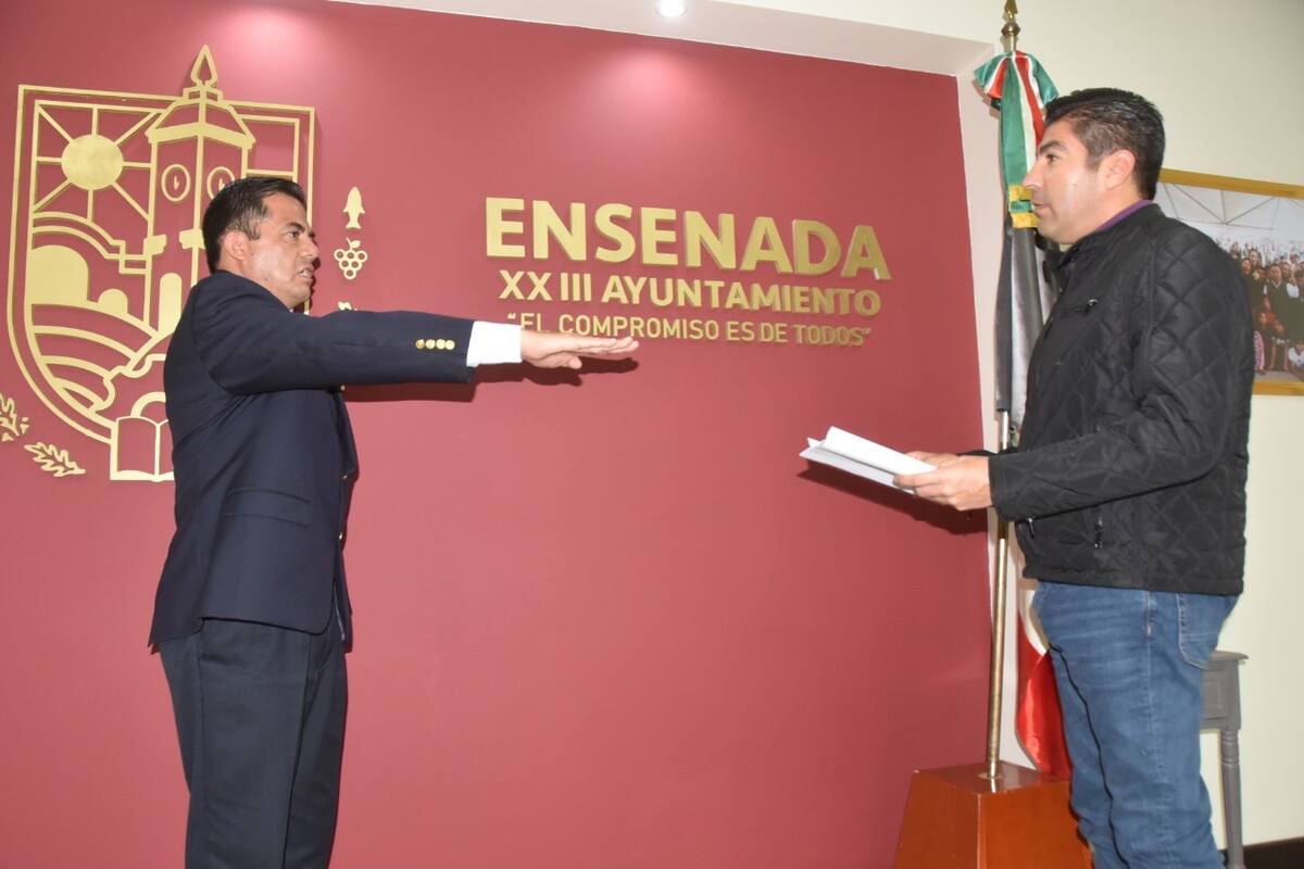 Rinde protesta nuevo director de la Policías en Ensenada