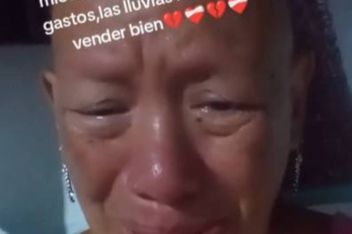 Mujer en tratamiento de cáncer llora al ser rechazada en entrevistas de trabajo