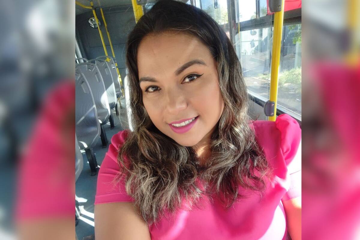 Como operadora de transporte saca adelante a sus hijas