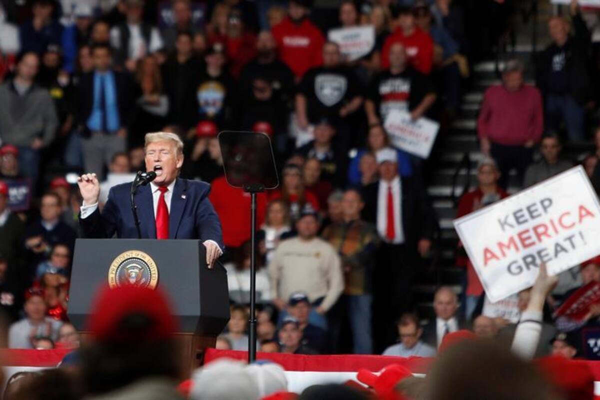 Trump, mejorado de Covid-19, podría volver a campaña en mitin radiofónico
