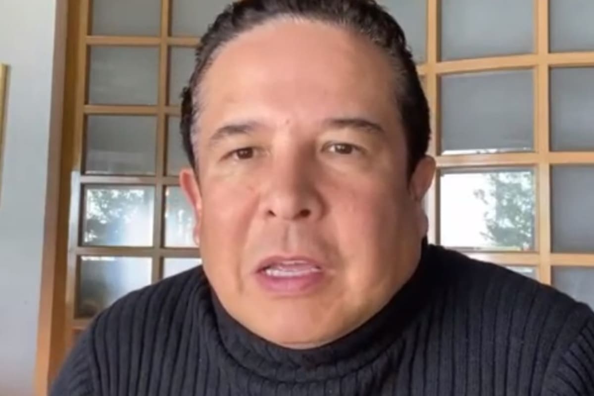 Gustavo Adolfo Infante reacciona a la entrevista de Pati Chapoy a Enrique Guzmán