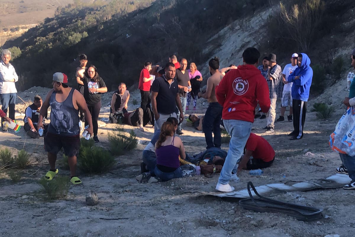 Bomberos Tijuana da recomendaciones a conductores para evitar accidentes