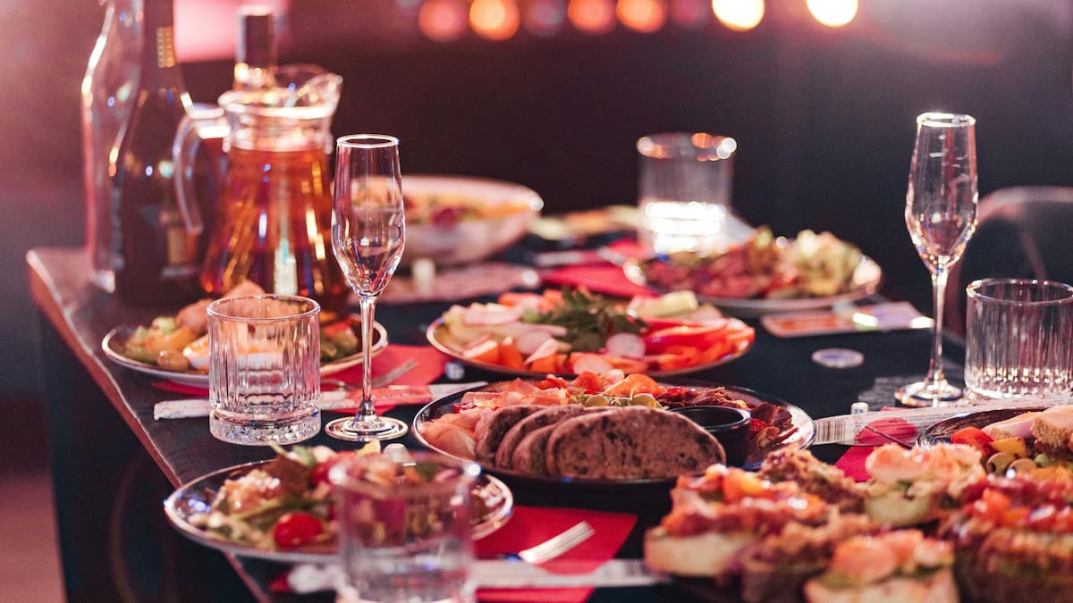 Cómo ayudar al cuerpo a recuperarse tras el maratón Guadalupe-Reyes | Foto: Especial (canva)