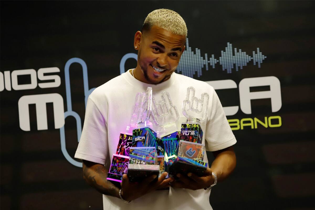 Participa Ozuna en ‘Mamacita’, nuevo sencillo de Black Eyed Peas