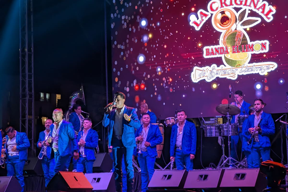 Ameniza La Original Banda El Limón el festejo del 136 aniversario de Tijuana
