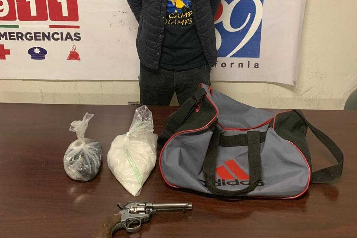 Captura PEP a sujeto con metanfetamina heroína y un arma de fuego corta