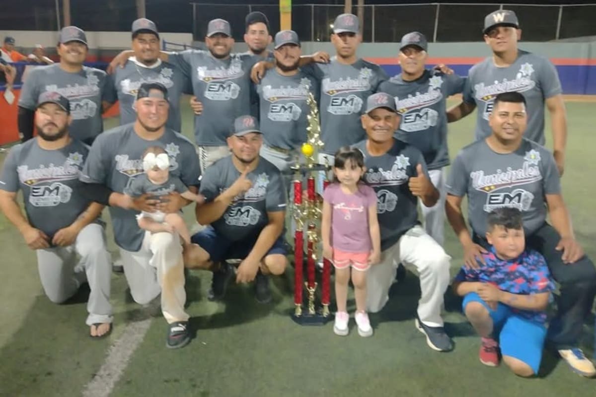 DSPM se corona en la liga del DUM