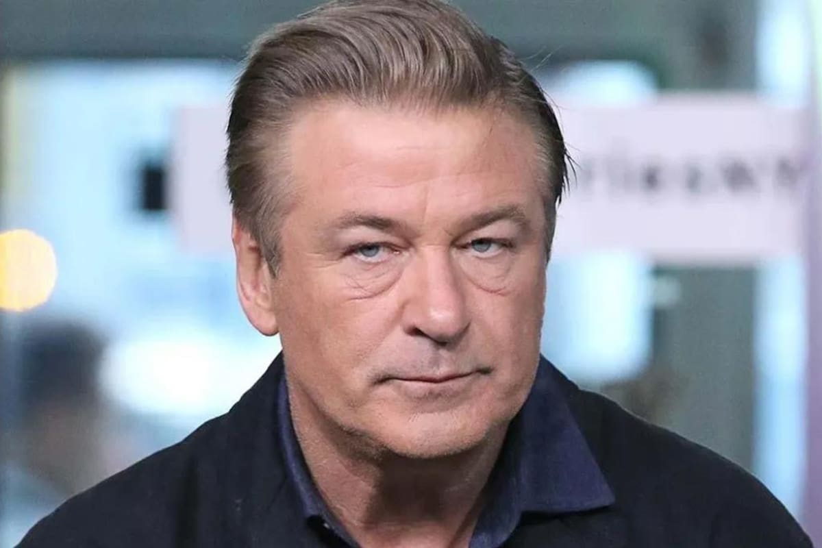 Alec Baldwin busca protegerse de demandas y contrata prestigiosa firma de abogados