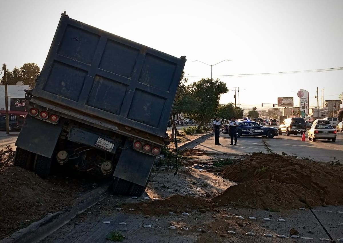 El incidente pudo deberse a una falla mecánica. Foto : Border Zoom