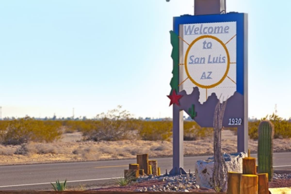 Cierran oficinas municipales de San Luis, Arizona, por el Día de Cristóbal Colón