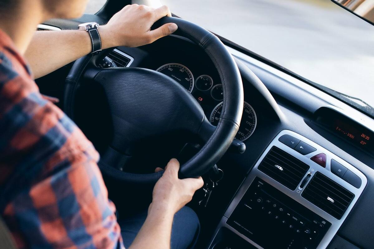 Promueven sacar licencia para vehículos de motor