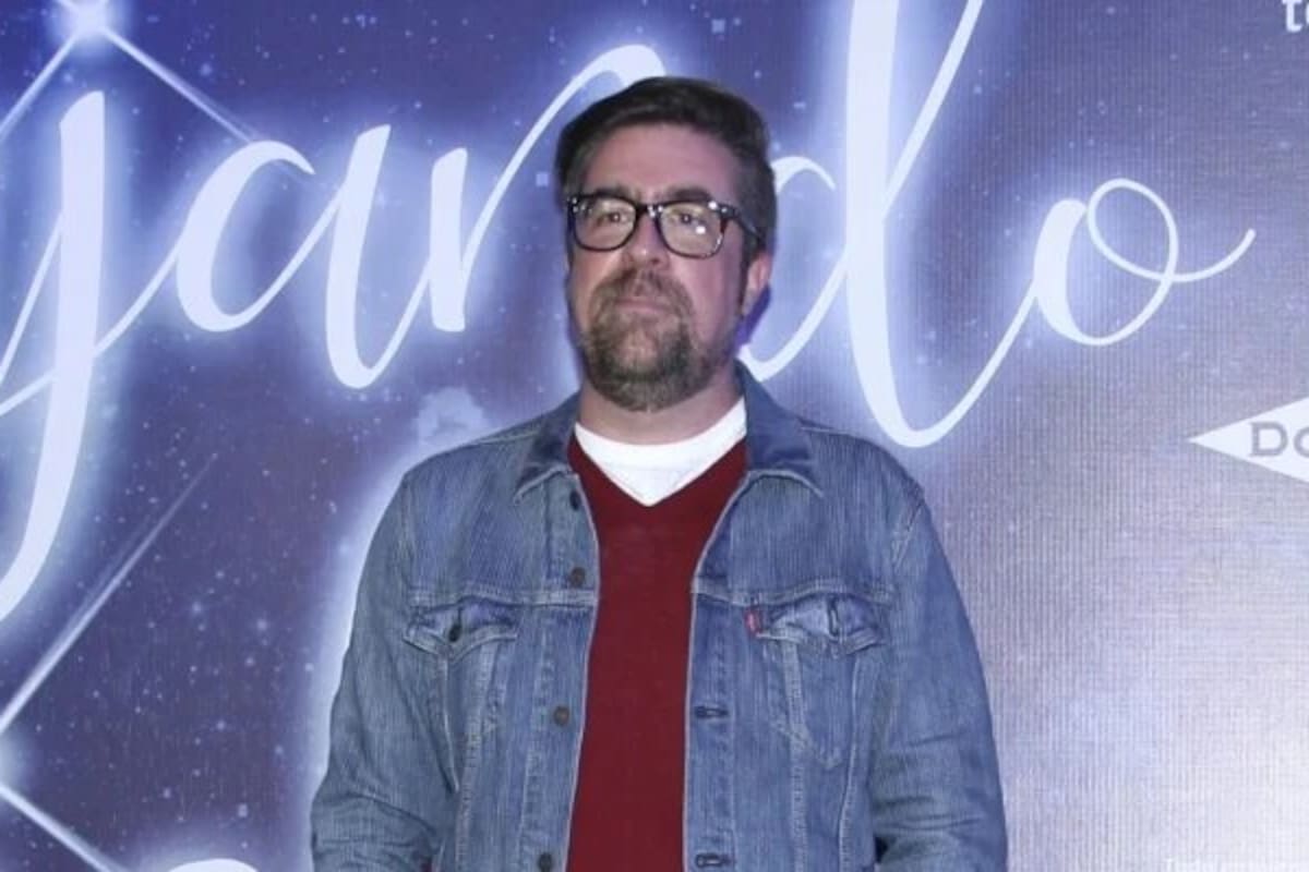 Rafa Sarmiento responde a reclamos por pasear a su hijo