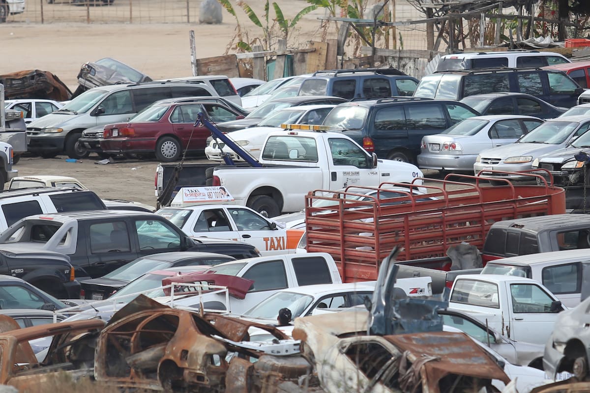 Suman más de 6 mil autos remolcados a corralones